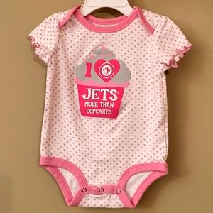 Adorable NHL Winnipeg Jets onesie/bodysuit
